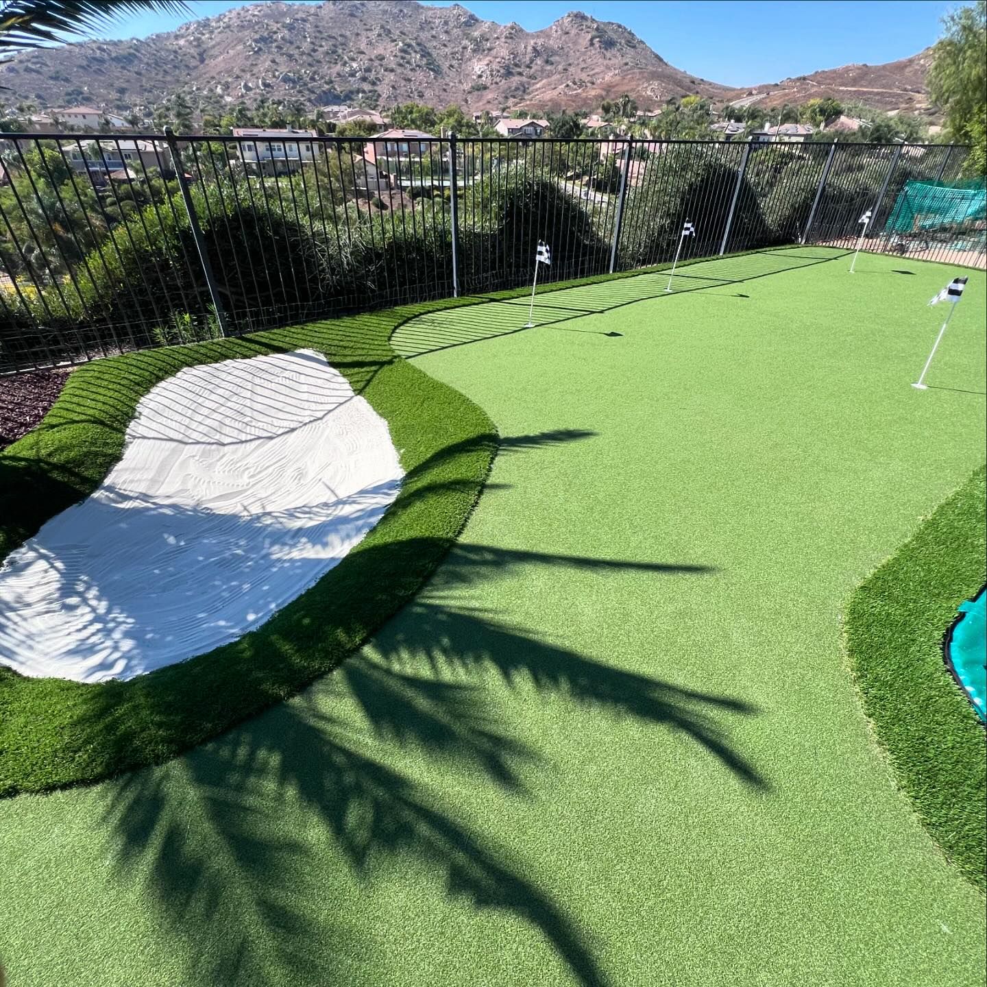 Putting Green Maintenance, Inland Empire Artificial Grass Cleaning